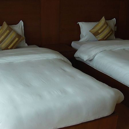 Ratnagiri Resort Bhatgoan Eksteriør billede